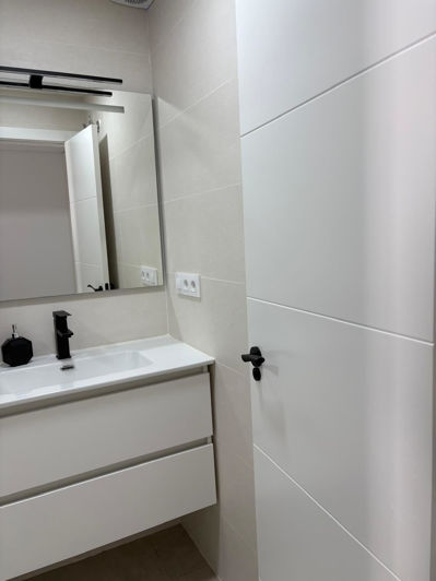 Image No.34-3 Bed House for sale