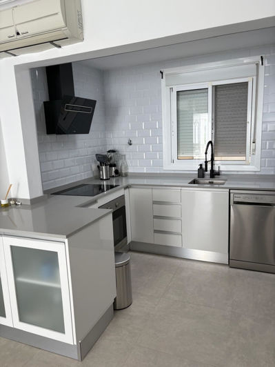 Image No.50-3 Bed House for sale