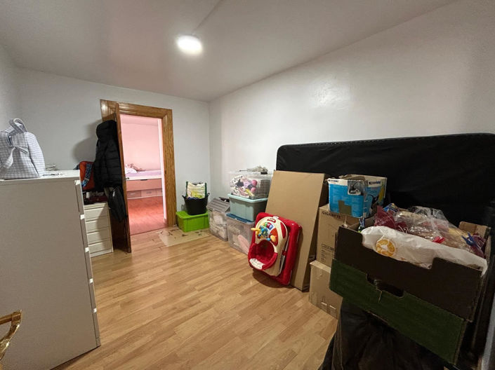 Image No.11-3 Bed House for sale