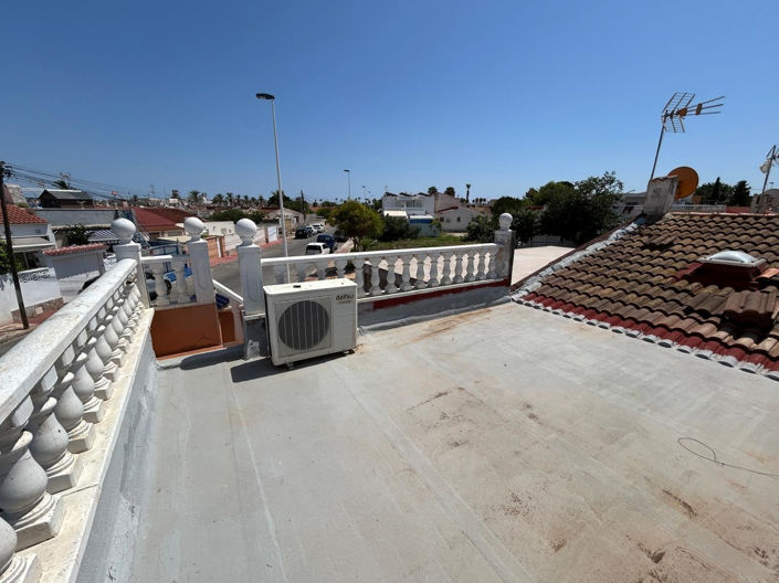 Image No.22-3 Bed House for sale