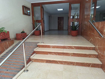 10-bb915d1cb19341576dcdc994b81ab9c5