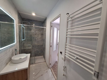 9-467d0cee5b725f3ef65f102a0c2e69c0