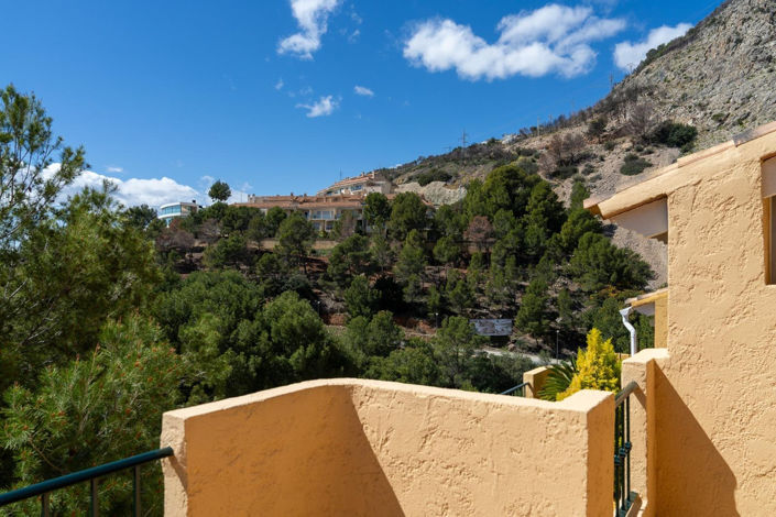 Image No.12-3 Bed House for sale