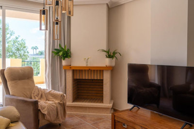 4-c23c0f86247804fa50226aecd8b0b2c8