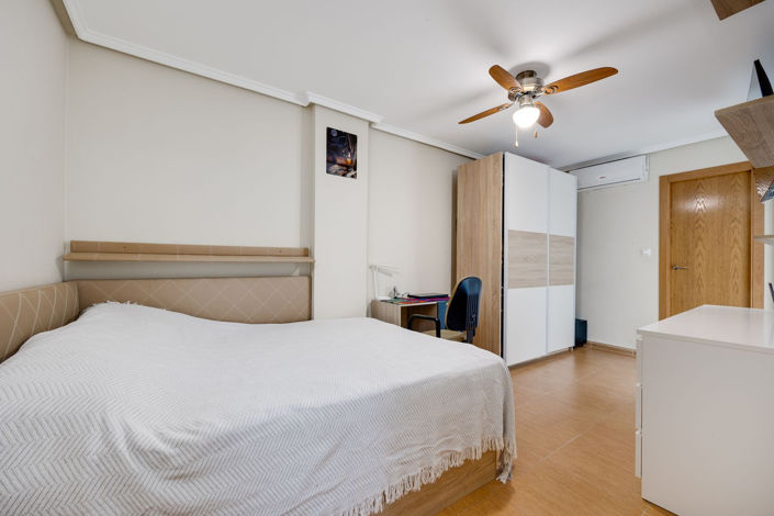 Image No.22-Appartement de 3 chambres à vendre à Torrevieja