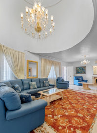 7-aa4cc561180b369757c0bb4af9886cd3