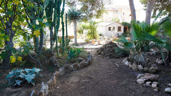 Image No.17-2 Bed House for sale