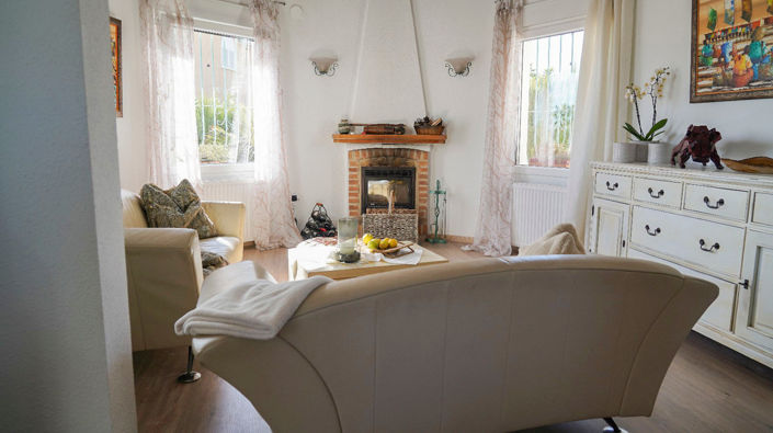 Image No.3-2 Bed House for sale