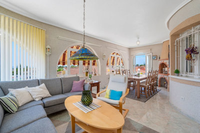 11-20939a0134ad724a8cb2a801094d15a4