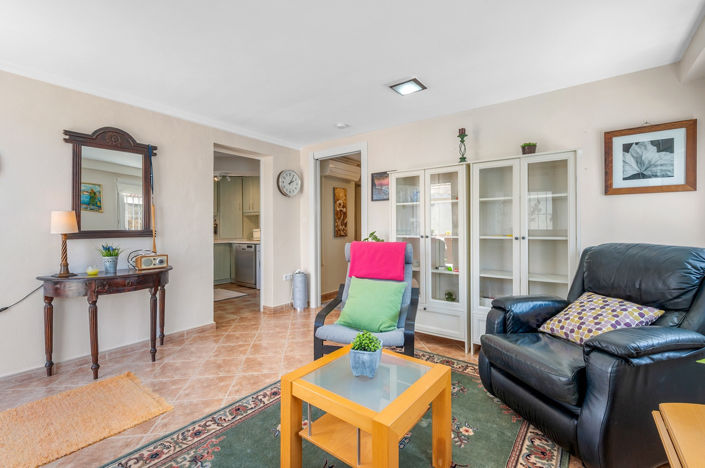 Image No.21-3 Bed House for sale