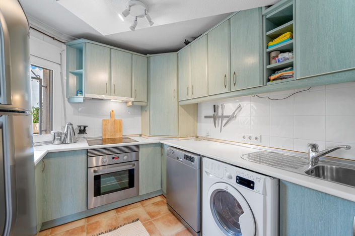 Image No.23-3 Bed House for sale