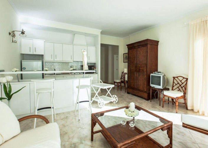 Image No.14-3 Bed House for sale