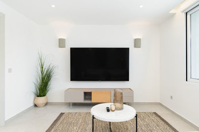 10-bb915d1cb19341576dcdc994b81ab9c5