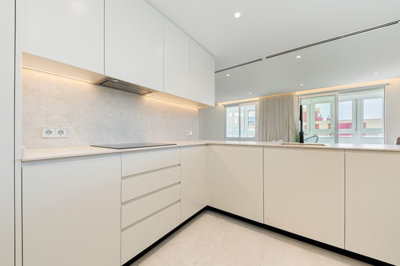 13-5fd73dea700db77384c091ca9818b1a9