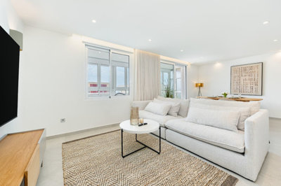 7-aa4cc561180b369757c0bb4af9886cd3