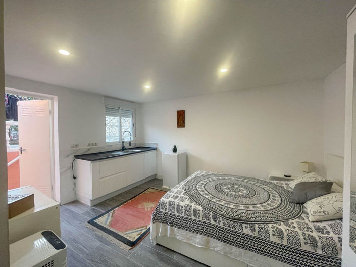 Image No.24-3 Bed House for sale