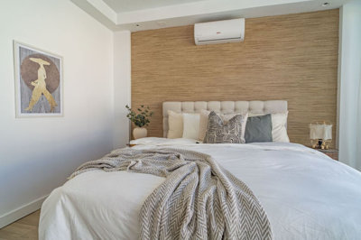 10-bb915d1cb19341576dcdc994b81ab9c5