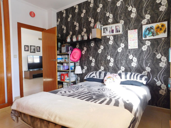 Image No.23-4 Bed House for sale