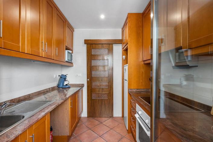 Image No.12-2 Bed Apartment for sale