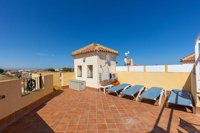 Image No.18-2 Bed Apartment for sale