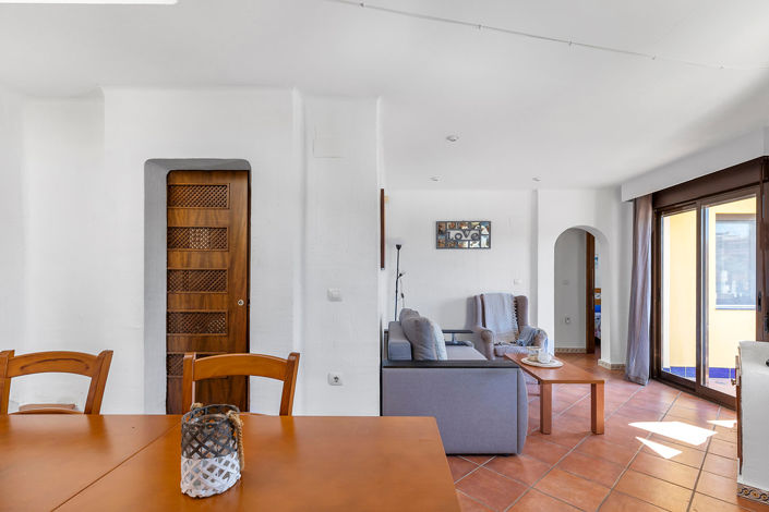 Image No.4-2 Bed Apartment for sale