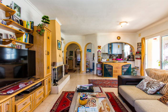 Image No.12-4 Bed House for sale