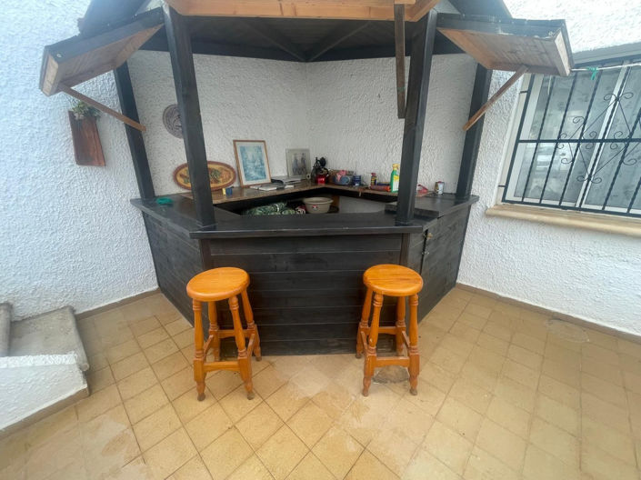 Image No.22-3 Bed House for sale