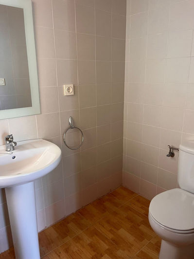 Image No.10-3 Bed House for sale