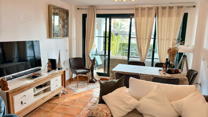 Image No.11-2 Bed House for sale