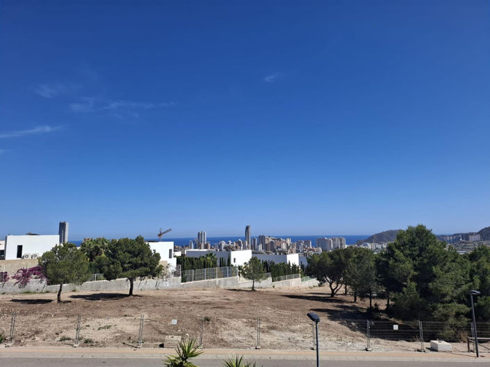 Image No.27-2 Bed House for sale