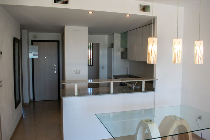 Image No.10-2 Bed Apartment for sale