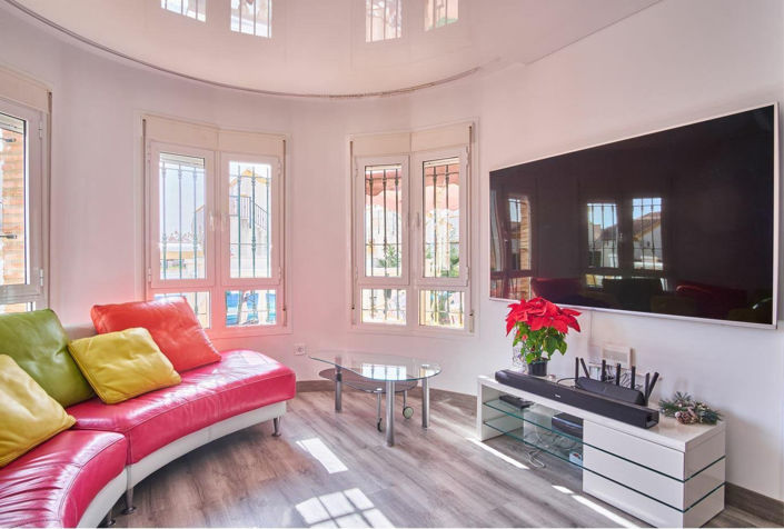 Image No.20-3 Bed House for sale