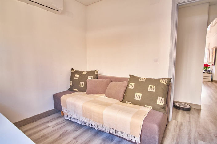 Image No.21-3 Bed House for sale