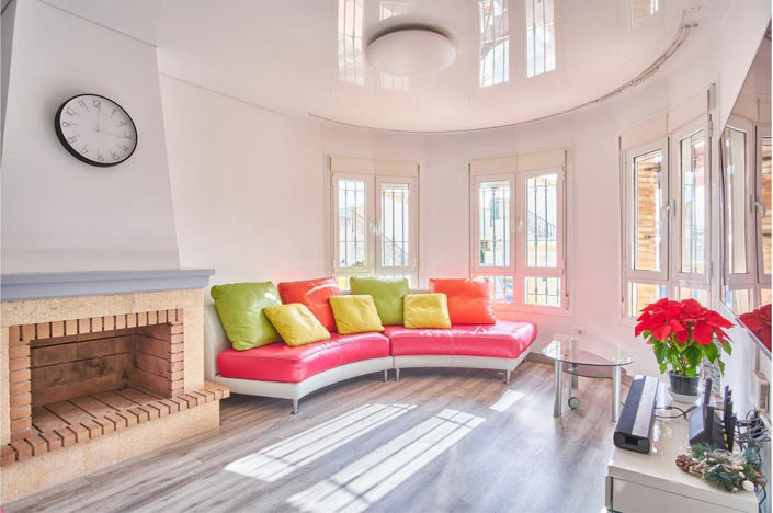 Image No.3-3 Bed House for sale