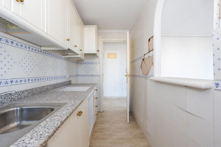 Image No.11-2 Bed Apartment for sale