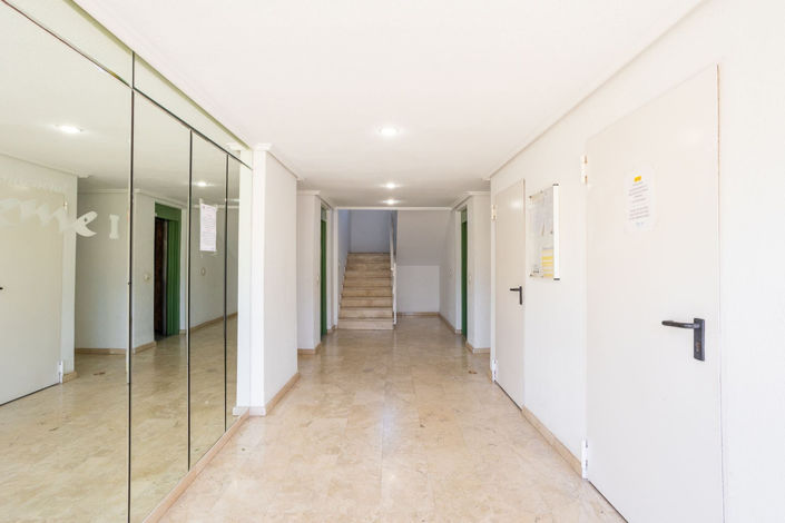 Image No.21-2 Bed Apartment for sale