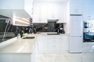 11-20939a0134ad724a8cb2a801094d15a4