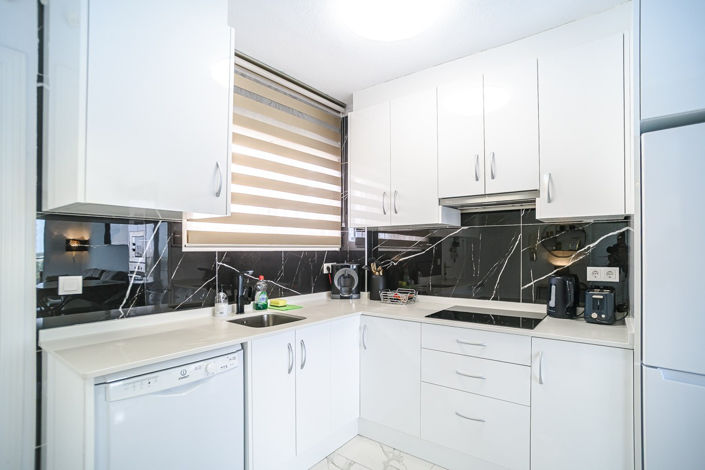 Image No.12-2 Bed Apartment for sale