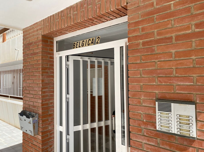 Image No.16-2 Bed Apartment for sale