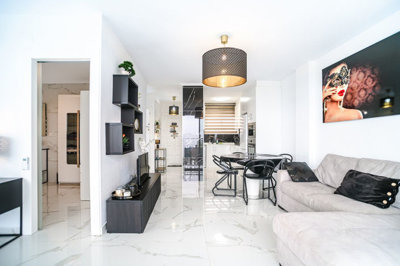 7-aa4cc561180b369757c0bb4af9886cd3