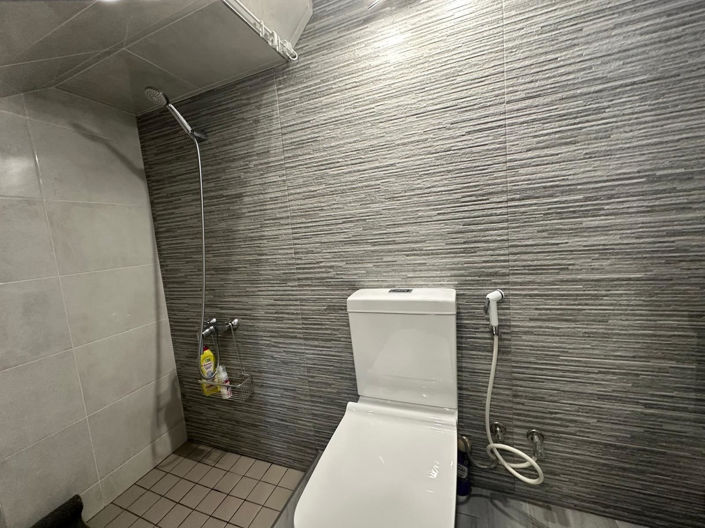 Image No.13-3 Bed House for sale