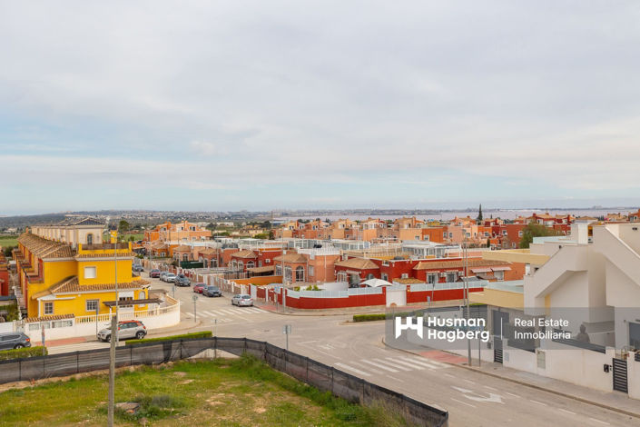 Image No.38-3 Bed House for sale