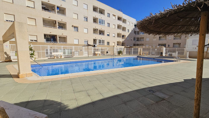 Image No.21-2 Bed Apartment for sale