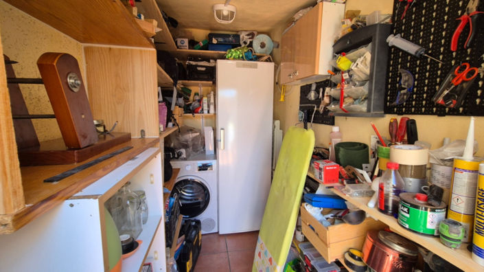 Image No.41-3 Bed House for sale