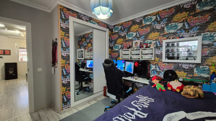 Image No.6-3 Bed House for sale