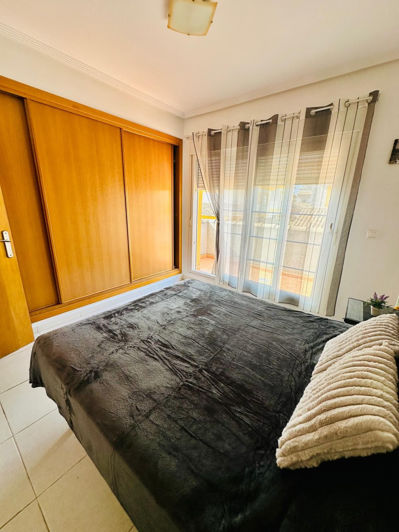 Image No.25-3 Bed House for sale