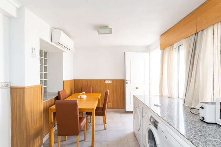 Image No.12-4 Bed House for sale