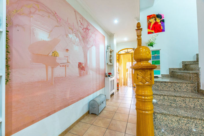 Image No.13-3 Bed House for sale