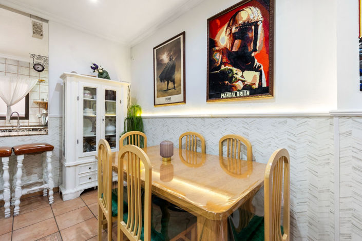 Image No.8-3 Bed House for sale