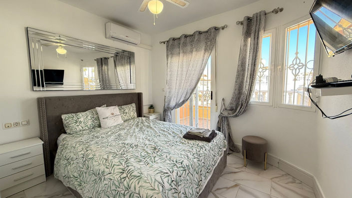 Image No.2-2 Bed House for sale